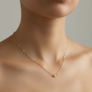 Delicate Gold Star Pendant Necklace - Women